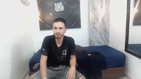 KING  online show from March 13, 2026, 3:46 am