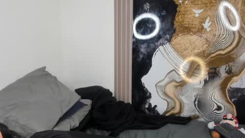  A L E X  online show from April 13, 2026, 12:49 am