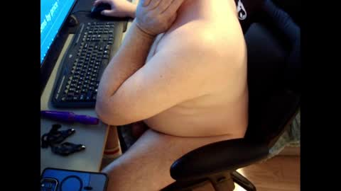 Snapshot of kink173 chatting on October 1, 2025, 2:01 pm kink173 online show from October 1, 2025, 2:01 pm