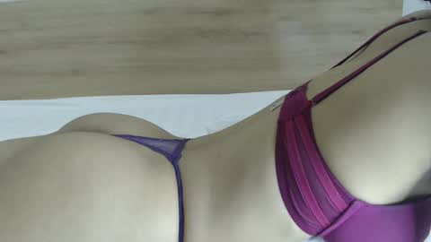 Snapshot of kinkyarab48449 chatting on May 13, 2026, 10:12 am Kinkyarab48449 online show from May 13, 2026, 10:12 am