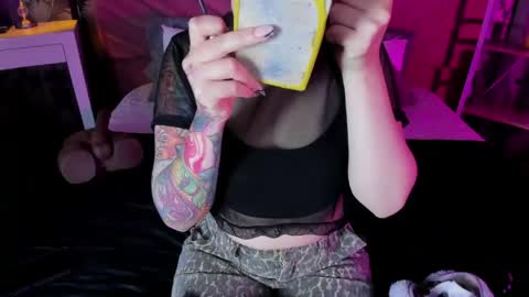  Sara  online show from March 23, 2026, 11:20 pm