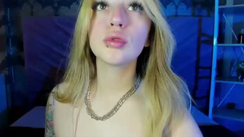  Sara  online show from July 10, 2026, 12:04 am
