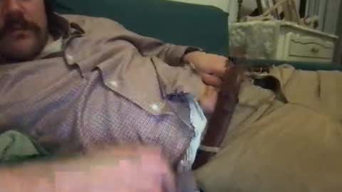 Snapshot of kinkyk87 chatting on November 4, 2025, 1:27 am Kinkyk87 online show from November 4, 2025, 1:27 am