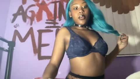 Bunniii online show from December 4, 2024, 1:25 am