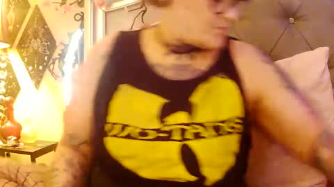 Snapshot of kinkypinkyplay2 chatting on January 17, 2026, 11:04 am Kinky Pinky online show from January 17, 2026, 11:04 am