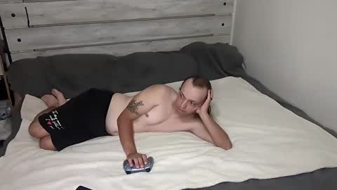 Snapshot of kinkyqueenandpet95 chatting on September 21, 2025, 3:30 am kinkyqueenandpet95 online show from September 21, 2025, 3:30 am