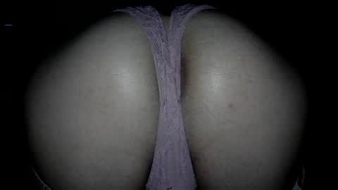 Xoxxxo online show from May 8, 2026, 12:21 pm
