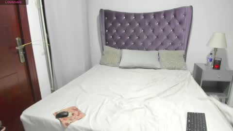 FREE ONLYFANS   online show from May 9, 2026, 2:50 am