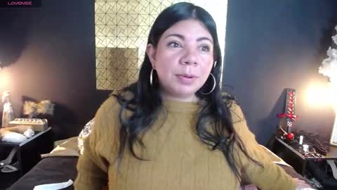 kinkyy_mom online show from March 18, 2026, 4:54 pm