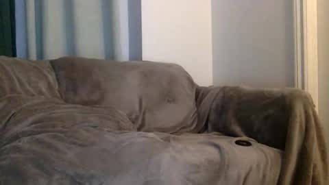 kinnkybwc online show from April 14, 2026, 5:57 am