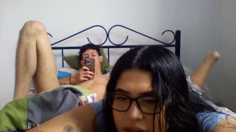 Snapshot of kion_and_valu chatting on November 28, 2025, 5:37 pm kion_and_valu online show from November 28, 2025, 5:37 pm