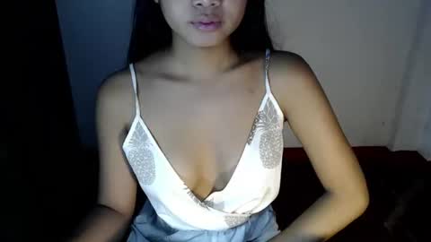Snapshot of kira_danaya chatting on November 12, 2025, 5:41 am kira_danaya online show from November 12, 2025, 5:41 am