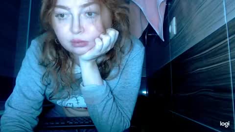 Kira online show from April 22, 2026, 9:33 am