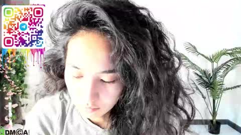 Snapshot of kira_lilian chatting on September 11, 2025, 3:50 am Aura online show from September 11, 2025, 3:50 am