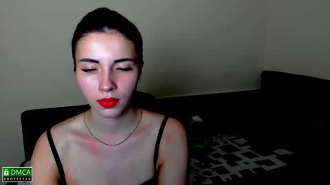 Snapshot of kira_moon_1 chatting on December 7, 2024, 11:12 pm Kira online show from December 7, 2024, 11:12 pm