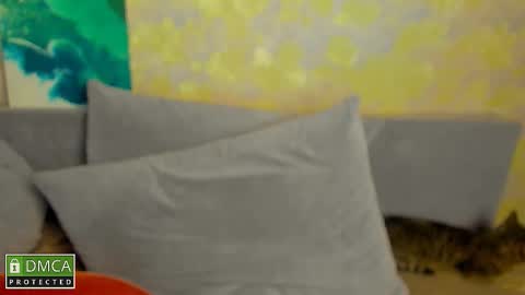 Snapshot of kira_moon_1 chatting on November 5, 2025, 10:54 pm Kira online show from November 5, 2025, 10:54 pm