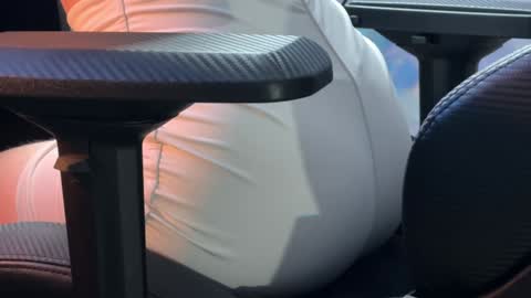 Kira    online show from February 8, 2025, 9:25 pm