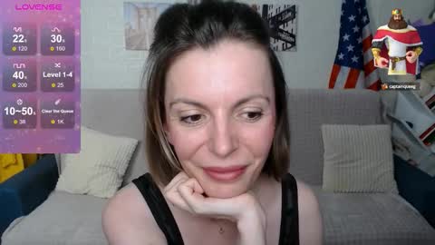 kiramartins cat online show from September 12, 2025, 7:03 pm