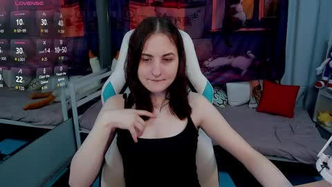 KiraParker online show from March 31, 2026, 5:24 pm