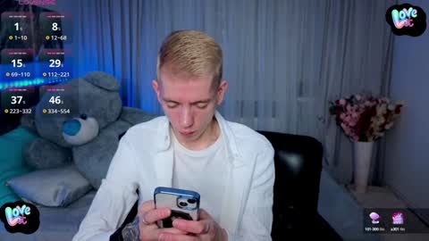 Snapshot of kireev_ chatting on January 25, 2025, 7:06 am online show from January 25, 2025, 7:06 am