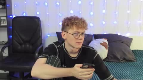 Kirill and Andrey online show from December 2, 2024, 7:05 pm