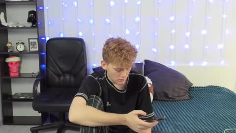 Kirill and Andrey online show from December 5, 2024, 12:55 pm