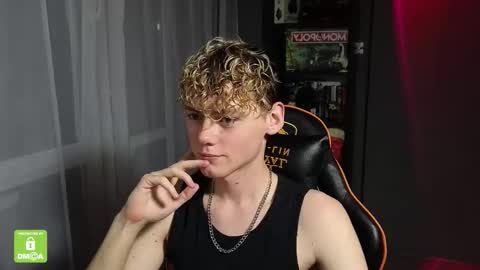 Kirill and Andrey online show from October 24, 2025, 1:13 am