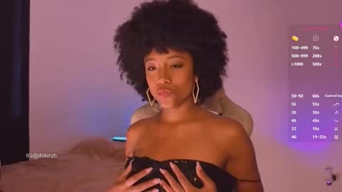 Snapshot of kiry_blossom chatting on September 28, 2025, 8:14 pm See you in a few minutes today December 1st. online show from September 28, 2025, 8:14 pm