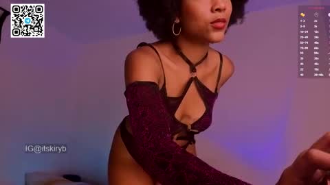 Snapshot of kiry_blossom chatting on October 15, 2025, 1:39 am See you in a few minutes today December 1st. online show from October 15, 2025, 1:39 am