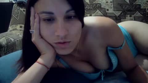 Snapshot of kiss_lovely_ chatting on July 6, 2026, 10:23 pm kiss lovely online show from July 6, 2026, 10:23 pm