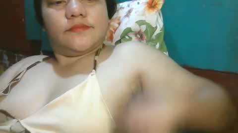 kiss_me_loves online show from September 28, 2025, 12:16 am