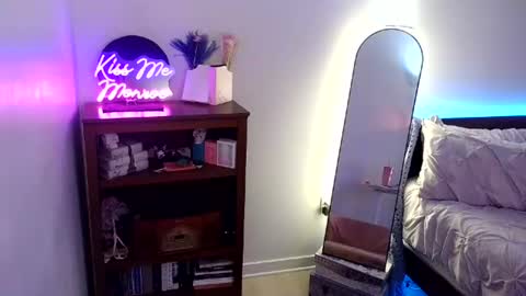 Morgan Monroe online show from July 14, 2026, 2:38 am