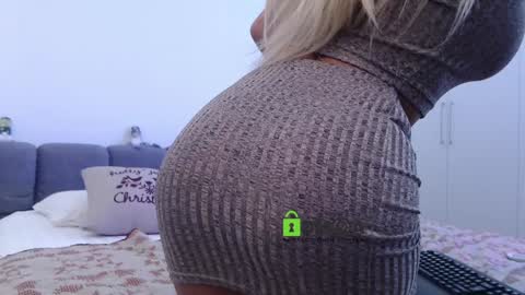 Snapshot of kissabella chatting on January 6, 2025, 6:31 pm Alexandra online show from January 6, 2025, 6:31 pm