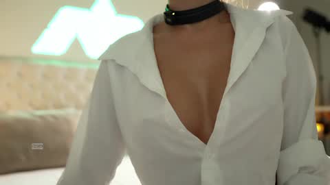 Snapshot of kissing33 chatting on May 13, 2026, 8:49 pm kissing33 online show from May 13, 2026, 8:49 pm