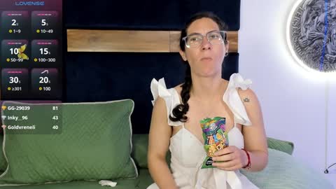 Snapshot of kissingcobank chatting on January 30, 2025, 8:54 am Kissing Company online show from January 30, 2025, 8:54 am