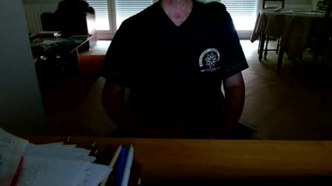 kisslog1 online show from July 31, 2026, 9:52 am