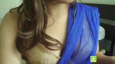 Snapshot of kisspriya chatting on November 9, 2025, 8:29 pm J online show from November 9, 2025, 8:29 pm