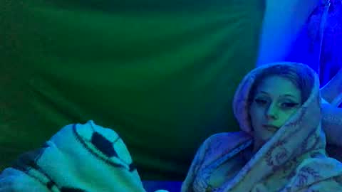 Snapshot of kitana6923 chatting on January 15, 2026, 10:53 am Kitana online show from January 15, 2026, 10:53 am