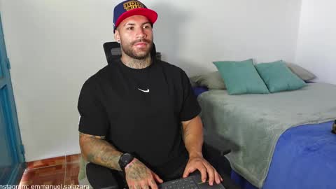 Snapshot of kite__ chatting on January 16, 2025, 3:24 pm kite__ online show from January 16, 2025, 3:24 pm