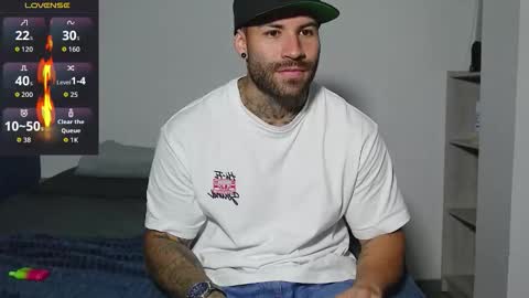 Snapshot of kite__ chatting on October 6, 2025, 3:48 am kite__ online show from October 6, 2025, 3:48 am