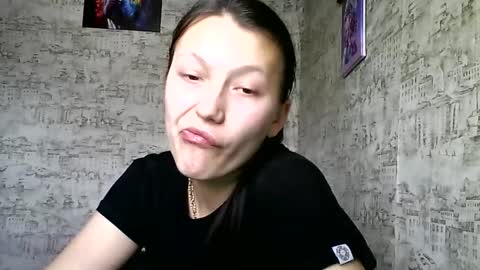 Snapshot of kiti_kitiss chatting on February 20, 2025, 12:04 pm kiti_kitiss online show from February 20, 2025, 12:04 pm