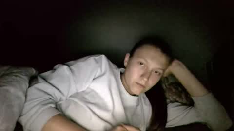 Snapshot of kiti_kitiss chatting on September 18, 2025, 8:33 pm kiti_kitiss online show from September 18, 2025, 8:33 pm