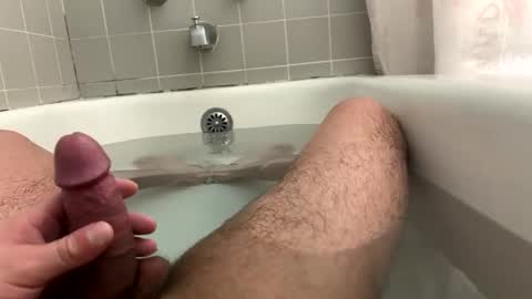 Snapshot of kitkatmac chatting on January 1, 2025, 9:41 pm kitkatmac online show from January 1, 2025, 9:41 pm