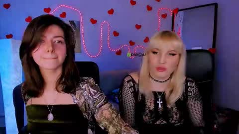 kitniss online show from February 23, 2026, 8:39 pm