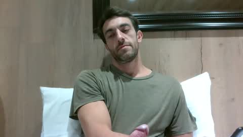 Snapshot of kitosssss chatting on January 8, 2025, 3:39 pm Steve Cocks online show from January 8, 2025, 3:39 pm