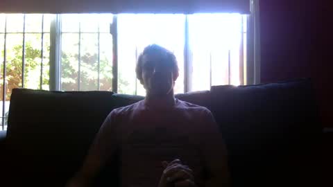 Snapshot of kitosssss chatting on October 31, 2025, 12:50 pm Steve Cocks online show from October 31, 2025, 12:50 pm