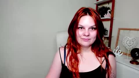 Snapshot of kittengingerxo chatting on June 9, 2026, 12:39 pm Kitten online show from June 9, 2026, 12:39 pm