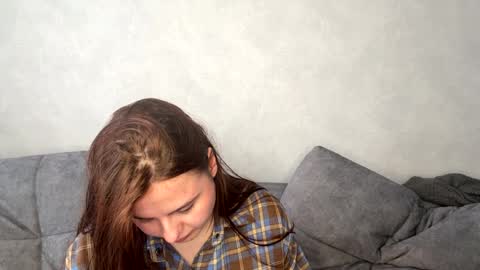 Ellaiza online show from April 2, 2026, 8:12 am