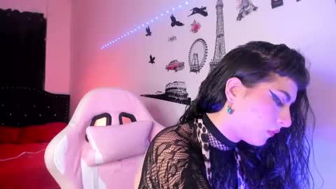 kitty__chs online show from May 31, 2026, 3:04 am