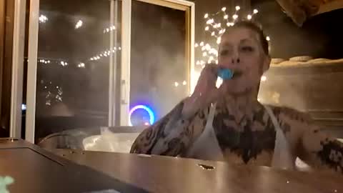 kitty_bang_bang online show from June 20, 2026, 5:10 am